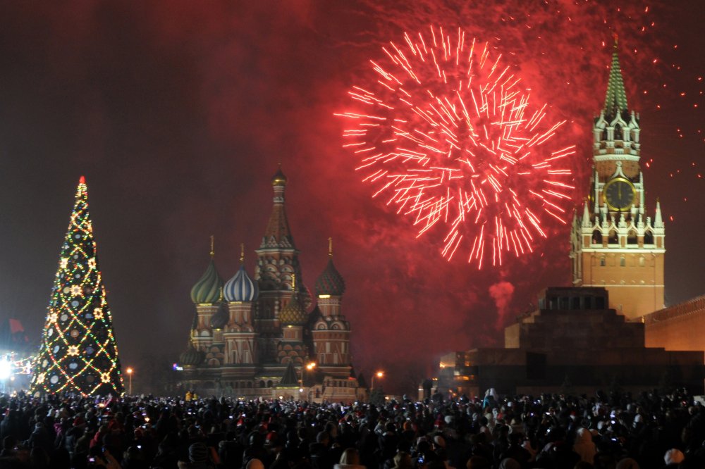 С новым годом россия картинки, девушка парень