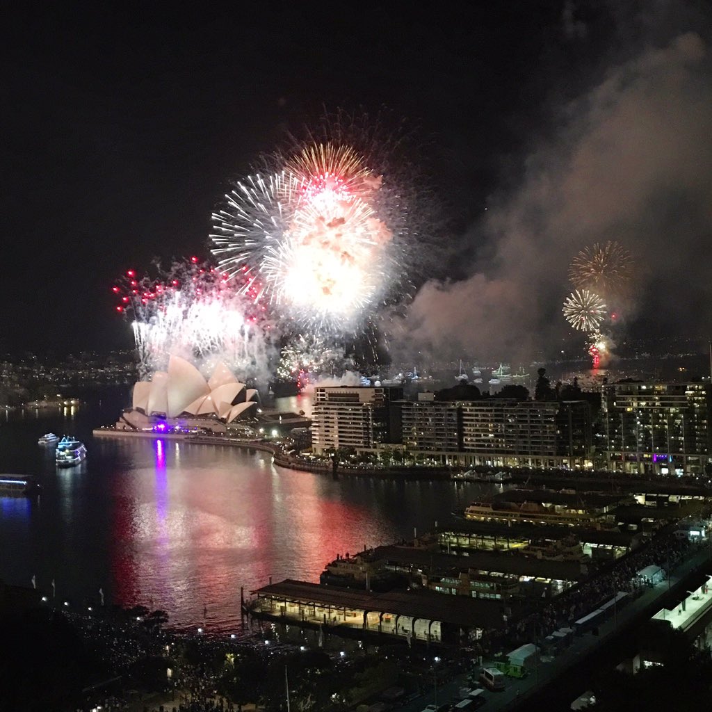 TypicalGamer's tweet image. Happy New Years! 🎉🎊
(instagram.com/p/_-EFd0jwh7/)