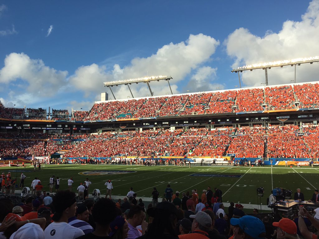 Austinfsk's tweet image. #ClemvsOkla #CFBPlayoff #OrangeBowl