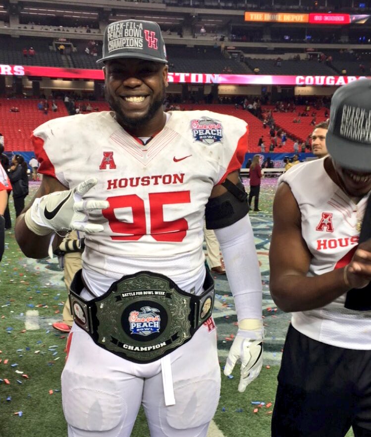CFAPeachBowl's tweet photo. For the 7th straight year, the Battle For Bowl Week winner is the #CFAPeachBowl Champ!! 😎 https://t.co/otdDi2o4mQ