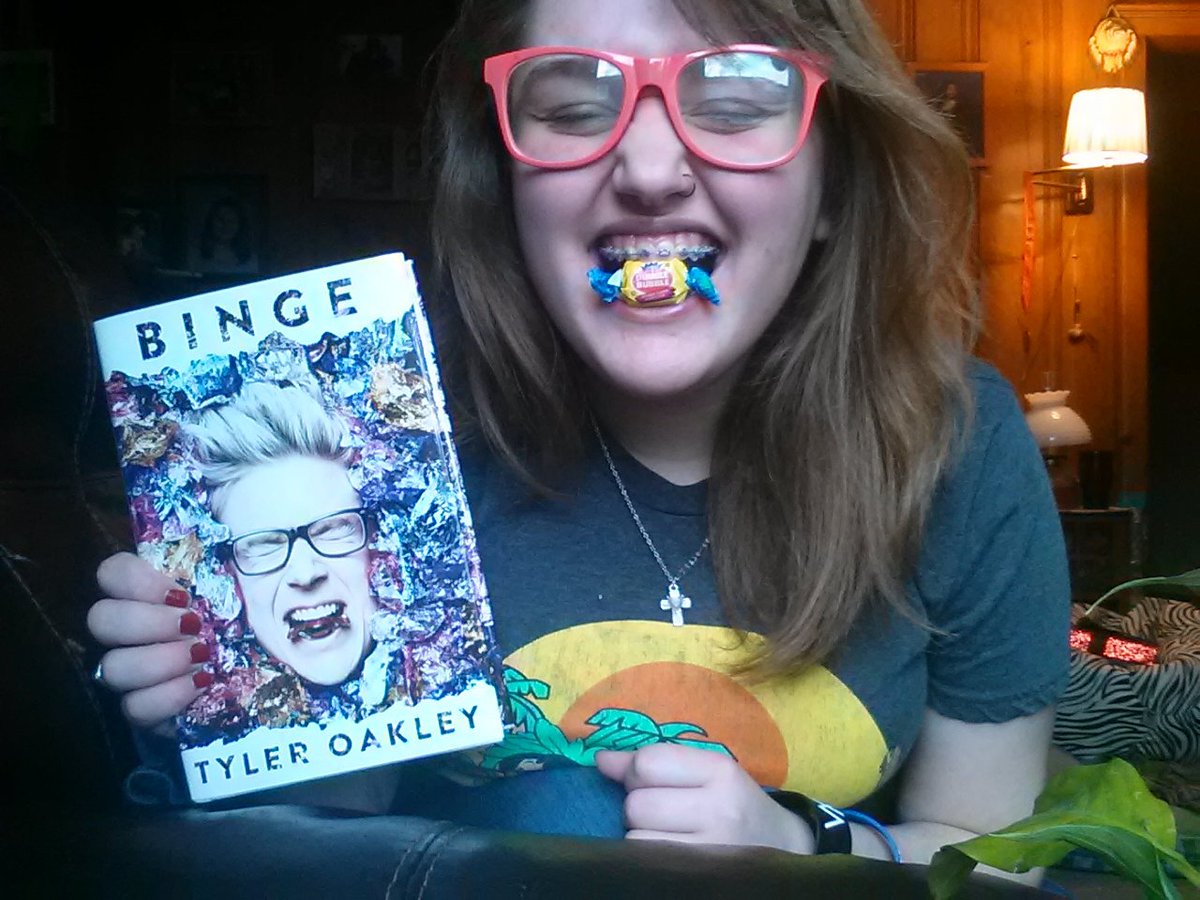 dessydenning's tweet photo. @tyleroakley #SelfiesForTyler 
I just got your book and I'm in love! https://t.co/s2aq1wLs5F