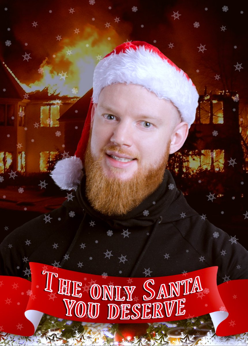 Tyler_Milchmann's tweet photo. Here comes your Santa

#tylermilchmann #NYE2016 #SantaClaus https://t.co/2f4j77vSvR