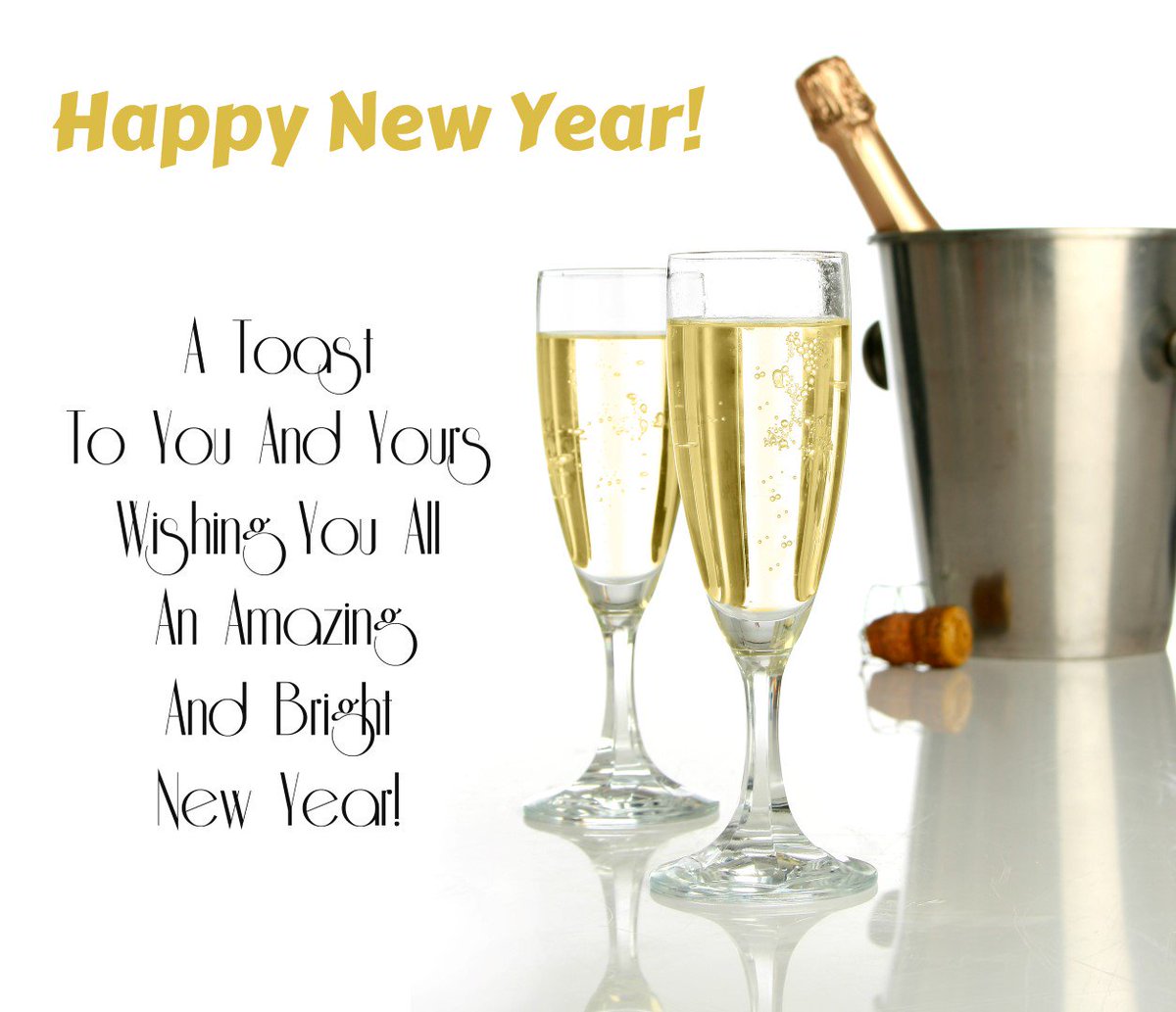 ReticentBelle's tweet photo. // Wishing you and yours, a very happy, healthy and safe New Year! https://t.co/wKYM0lIMf4