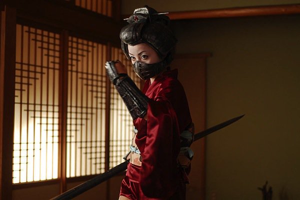 MovieDrivel's tweet photo. Who's Tougher? Robocop or RoboGeisha? #RoboBattle https://t.co/69Wv9BqNmu