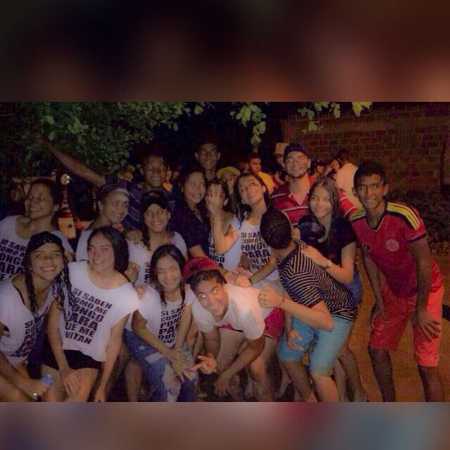 MariaLArregoces's tweet photo. De lo mejor de mi 2015, los amo y los amare siempre #lexforever bendiciones infinitas en este 2016 los extrañare ❤❤❤ https://t.co/5YVb7FP1eY