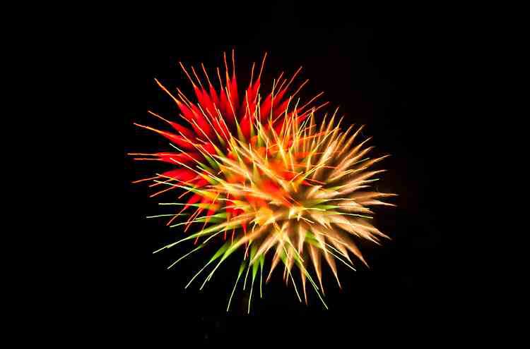 David Johnson #photography Long exposure fireworks daveyjphoto.com/fireworks/