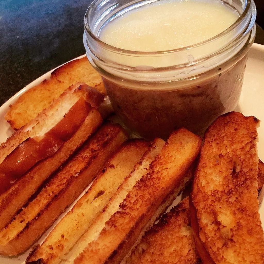 Course two: duck rillettes with toasted brioche. #nye #fatcap