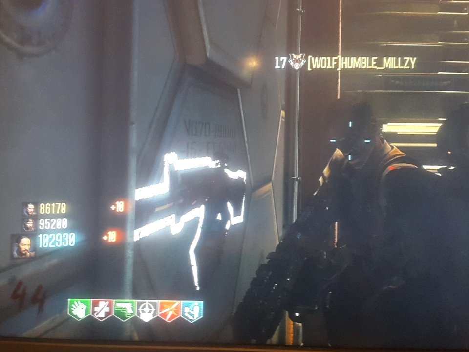 grooverider1980's tweet photo. We had a good run @HUMBLE_MILLZY almost 50 / 48 will do for now #blkops3 https://t.co/bdiEXasDc3