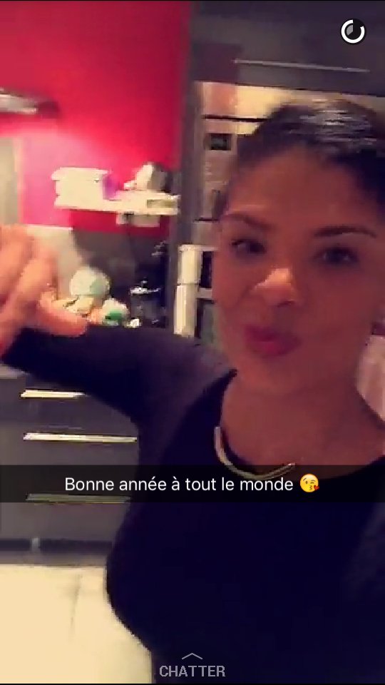 OrnellaTeam's tweet photo. #SNAP de @BrunoOrnella 👌 Bonne année à tous 🎉🎉😘 https://t.co/ck8vcWMzu0