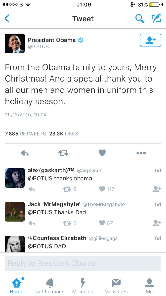 lfc_pool's tweet photo. THE US. VS. THE UK LOOOOOL UK KILLS ME MAN 💀💀 https://t.co/yZCVUrPKO4