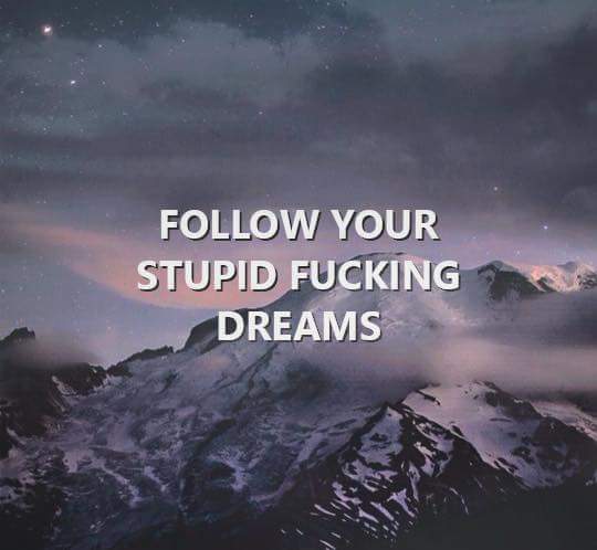 GregMurray_'s tweet photo. Happy New Year to all my friends and family
Hope all your wishes and dreams come true #KeepErLit #exohex https://t.co/PHf4FL64WL