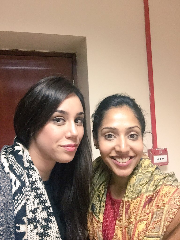 vicky1toor's tweet photo. Happy New year everyone 💃🎉 #bestie https://t.co/p1d4Ez05Qi