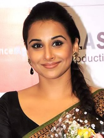 Vidya Balan      The Hungarian Bollywood group wishes you a happy birthday 