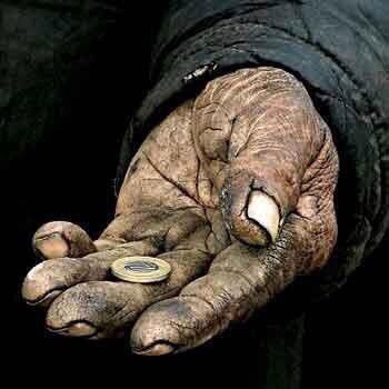 mmn1610's tweet photo. سأل حكيم : هل هناك أقبح من البخل ؟

قال : نعم الكريم إذا تحدث بإحسانه لمن أحسن إليه .

مما راق لي ... https://t.co/J9njHLXJuk