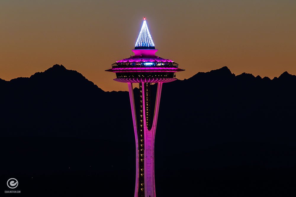 Digging this reddish/pink <a href="/The_SpaceNeedle/">The Space Needle</a>