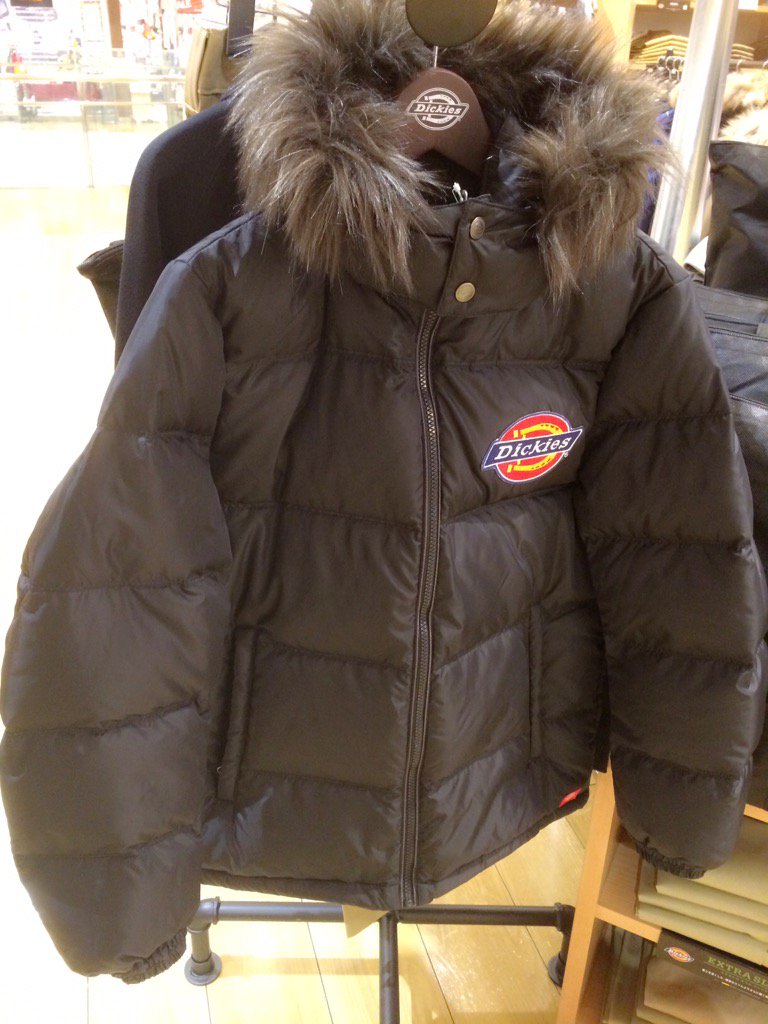 浦和parco 4f ディッキーズの福袋まだ残っております ﾉダウンが入ってて12 000円 税抜 はかなりお買い得です 数量限定ですので お早めにどうぞ 福袋 ディッキーズ ダウン 浦和 パルコ メンズ T Co Wmqf5bpvvx