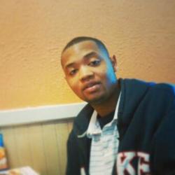 trueblackresist's tweet image. Remember #RodneyWalker  killed by Police in 2015 #BlackLivesMatter Happy New Year
ebwiki.org/articles/rodne…