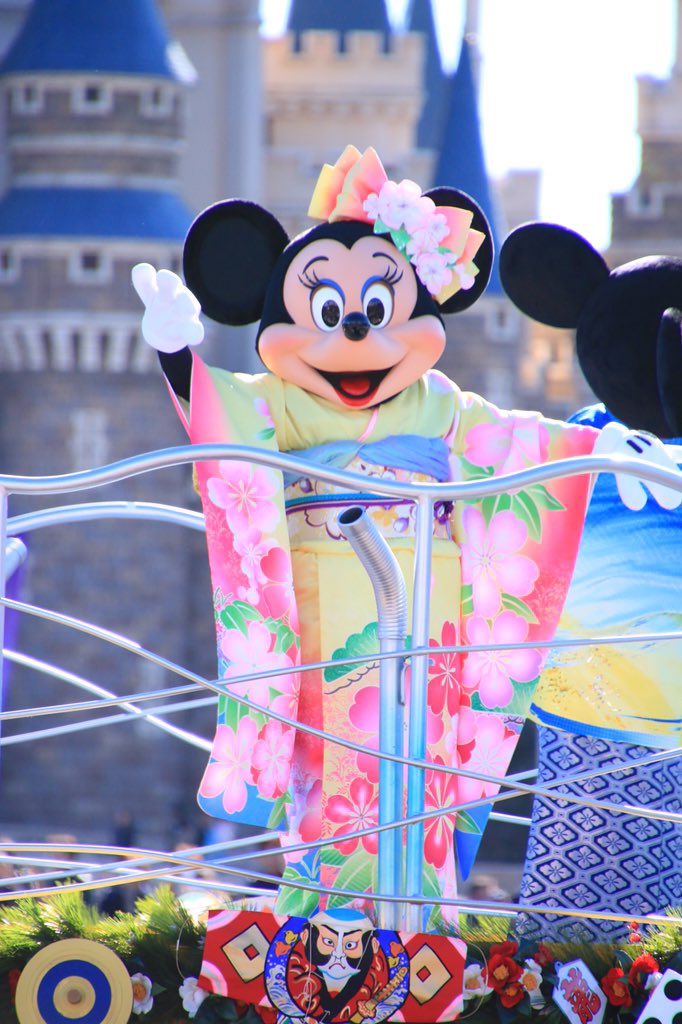 Mickey7_Disney's tweet photo. ニューイヤーズグリーティング

皆の晴れ姿とても素敵でした(^^) https://t.co/K8TRrdzbr5