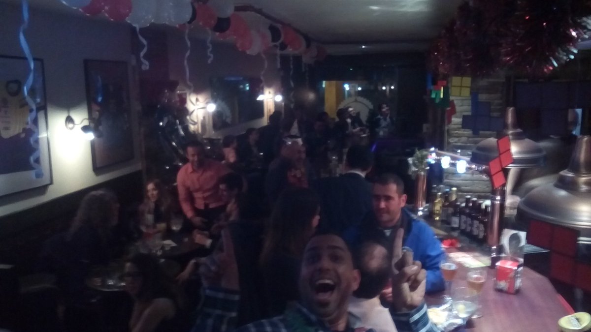 BarAfterlife's tweet image. La #NocheviejaAfterlife está ON FIRE! 
#LaLiamos