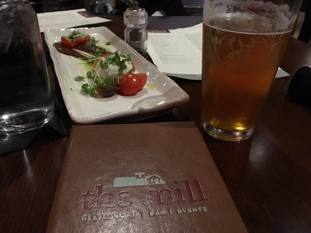 FollowthatBeer's tweet image. #NewYearsEve dinner at The Mill in #Hershey. Awesome atmosphere, food &amp;amp; #brew @StoneBrewingCo 
@TheMill_Hershey