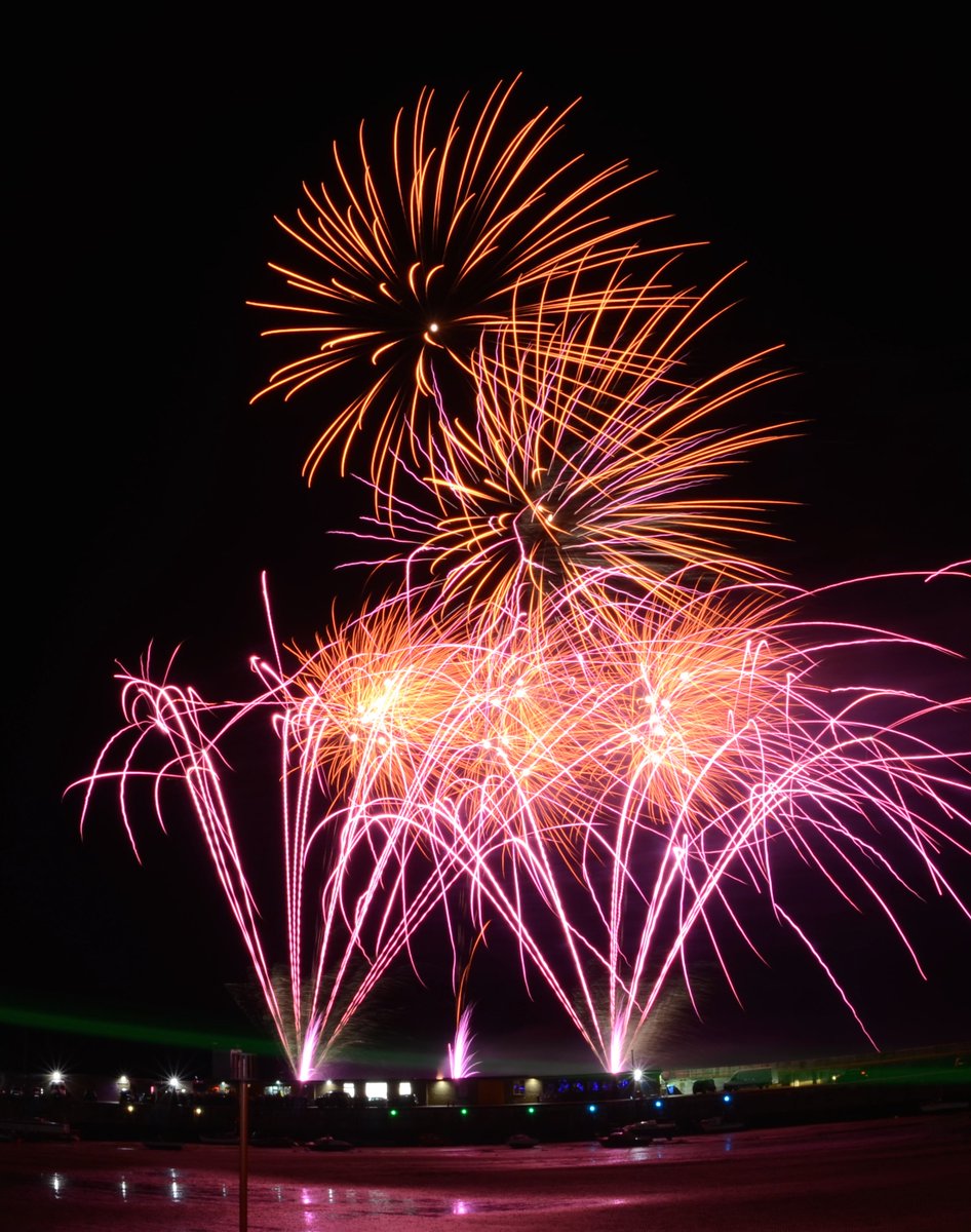 HNY from Margate! London it wasn't but when 3 girls told us how proud they were it felt like it was! #LondonNYE