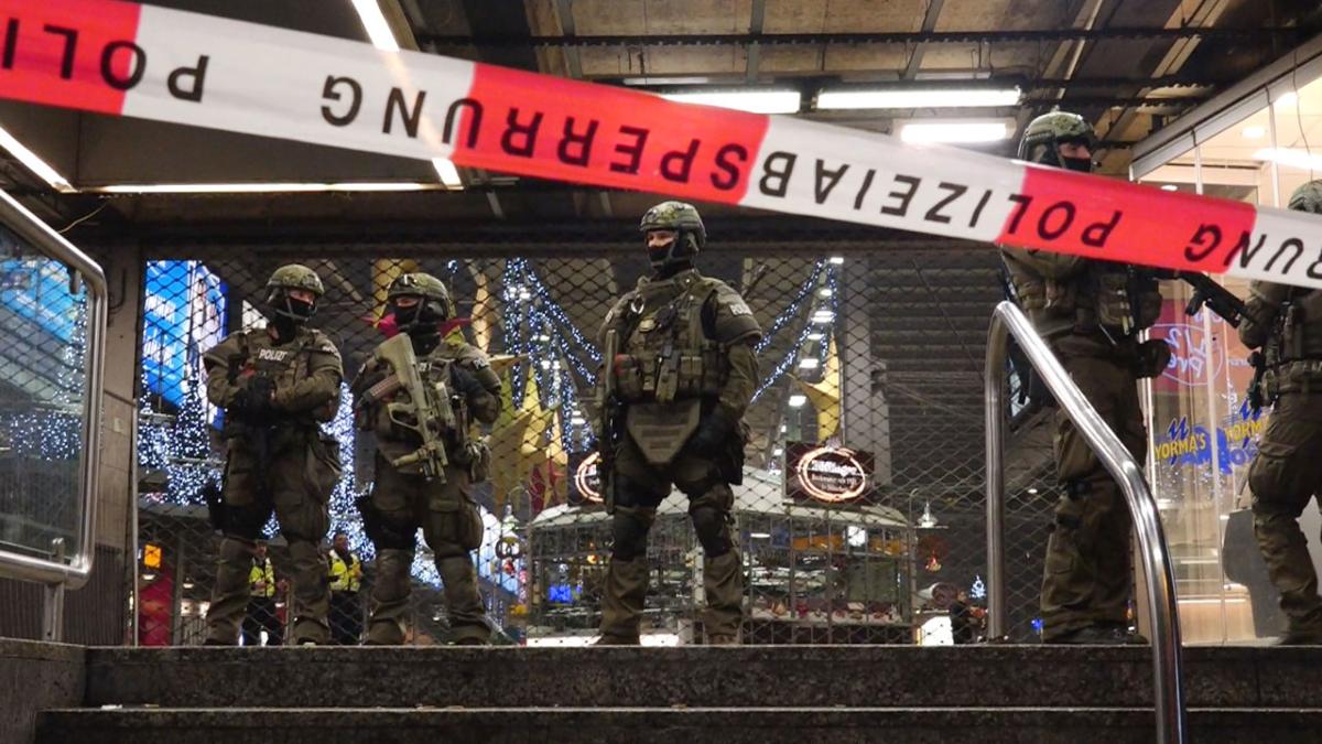 تأهب أمني في ميونيخ بعد تحذير من "هجوم لتنظيم الدولة الإسلامية" CXmjVPTWMAQ1fsN