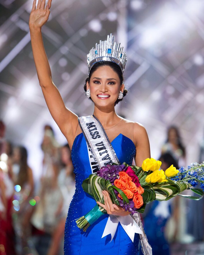 Thank you 2015 and bring it on, 2016! 😄❤️🙏👑HAPPY NEW YEAR! -Pia