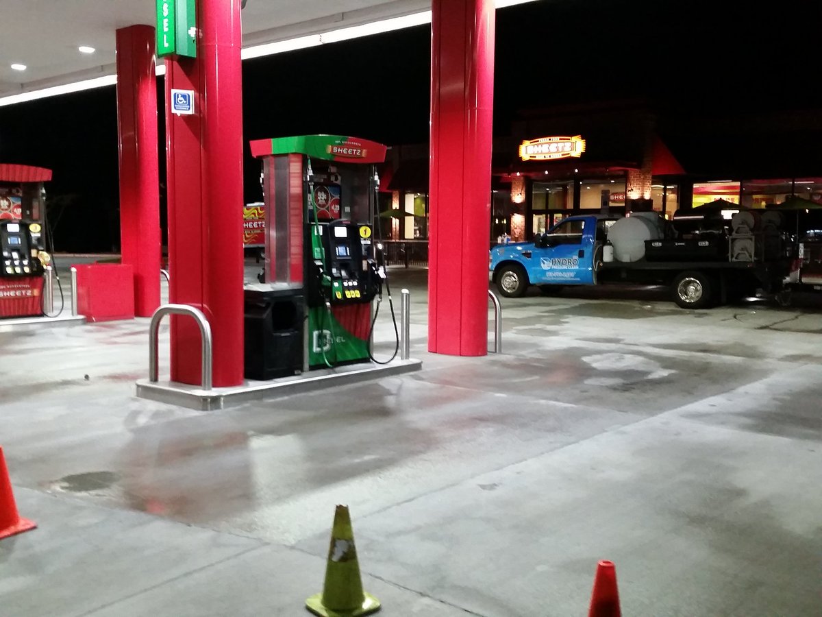 HydroPressureCl's tweet photo. #gasstationcleaning https://t.co/nqA6nRkdzj
