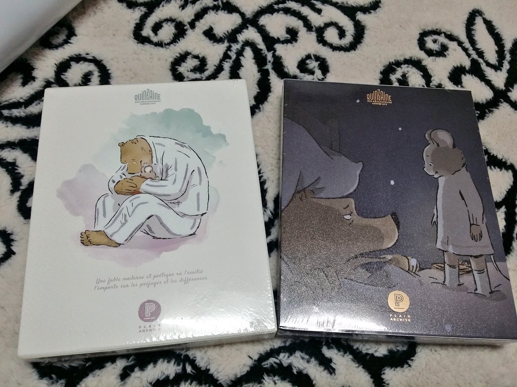 플레인 아카이브에서 발매한 [어네스트와 셀레스틴] 한정판 블루레이 A와 B타입입니다! 아웃케이스부터 특전까지 모든게 완벽하네요♡ 셀프 새해선...