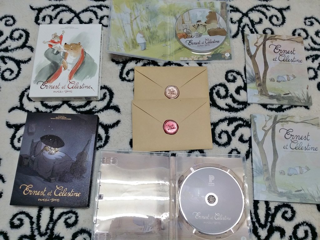 플레인 아카이브에서 발매한 [어네스트와 셀레스틴] 한정판 블루레이 A와 B타입입니다! 아웃케이스부터 특전까지 모든게 완벽하네요♡ 셀프 새해선...