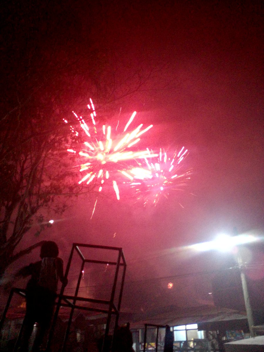 dyanatuna's tweet image. HAPPY NEW YEAR!!!!!! #1of366