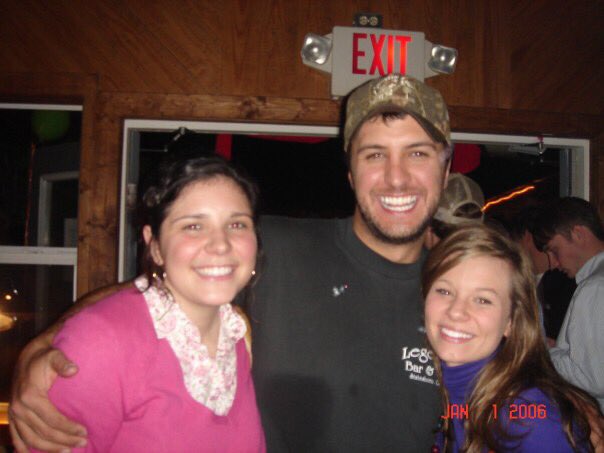 mh_gaddis's tweet photo. Watching the Times Square NYE. Reminiscing about this NYE 10 years ago at a @LukeBryanOnline concert! https://t.co/8MkngBF1AY