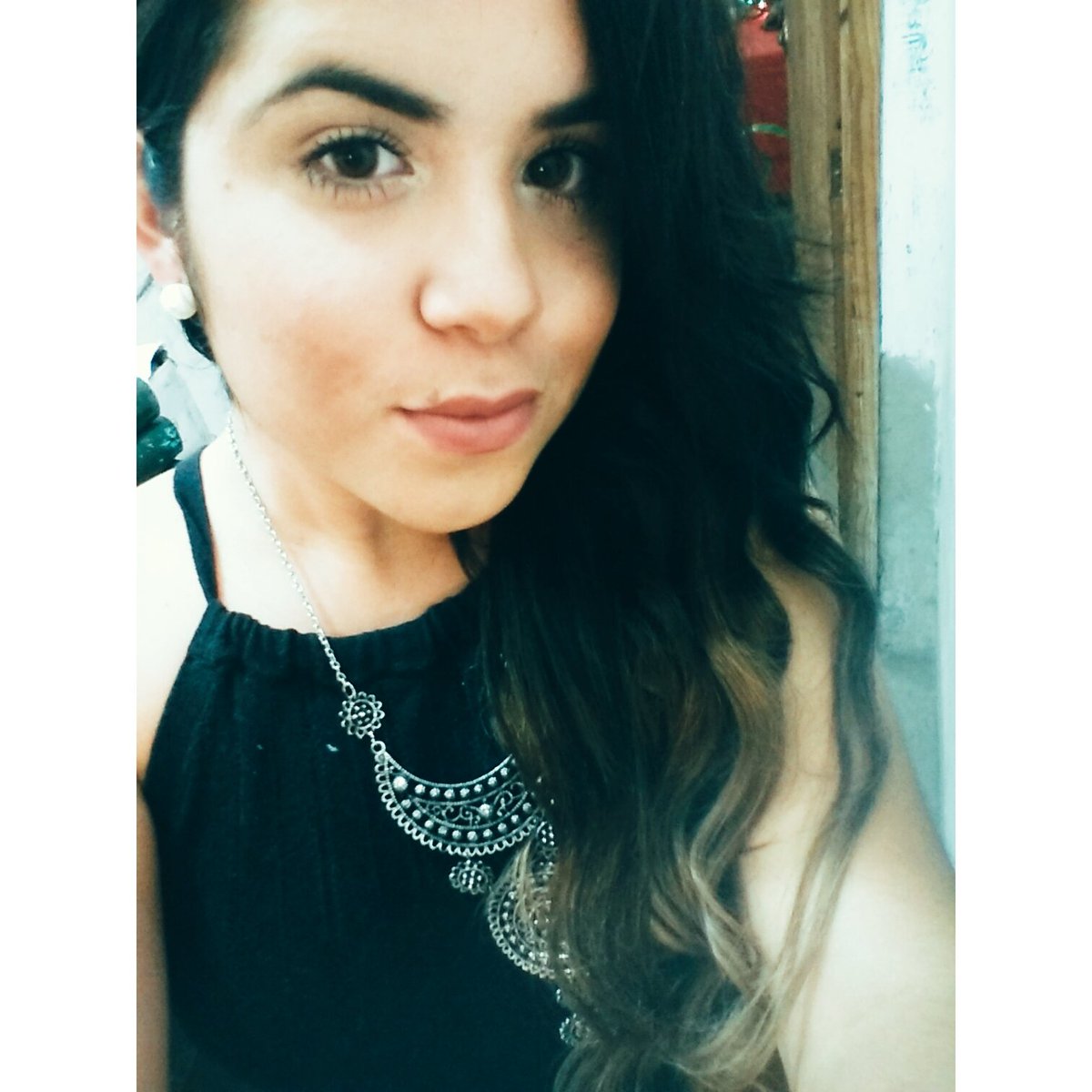 Dakotta_R's tweet photo. Tu te fuiste con el 2015... https://t.co/rTqsrYdtit