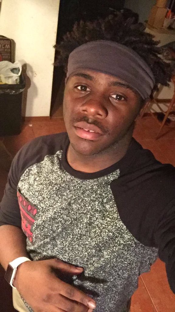 _ThatBoy's tweet photo. Bring in 2016 https://t.co/Ic4m42z1i4