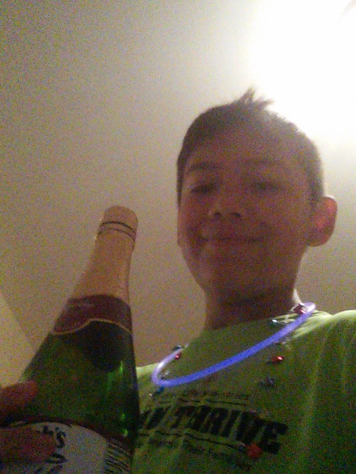 thekingofdope41's tweet photo. Good time to get druWnk and u have a good excuse. Happy 2016 https://t.co/7QouLADFCw
