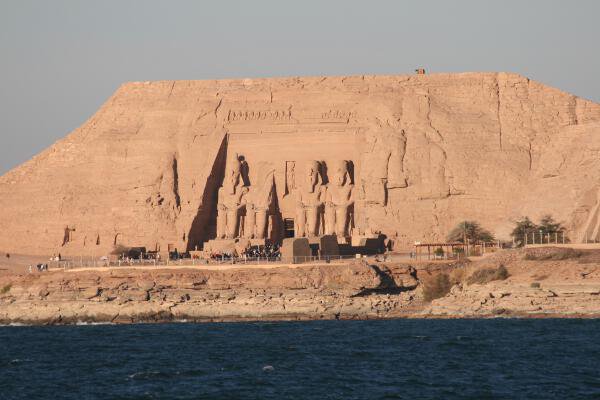 HikingAfrica's tweet photo. Abu Simbel https://t.co/oDGQSvtW2T