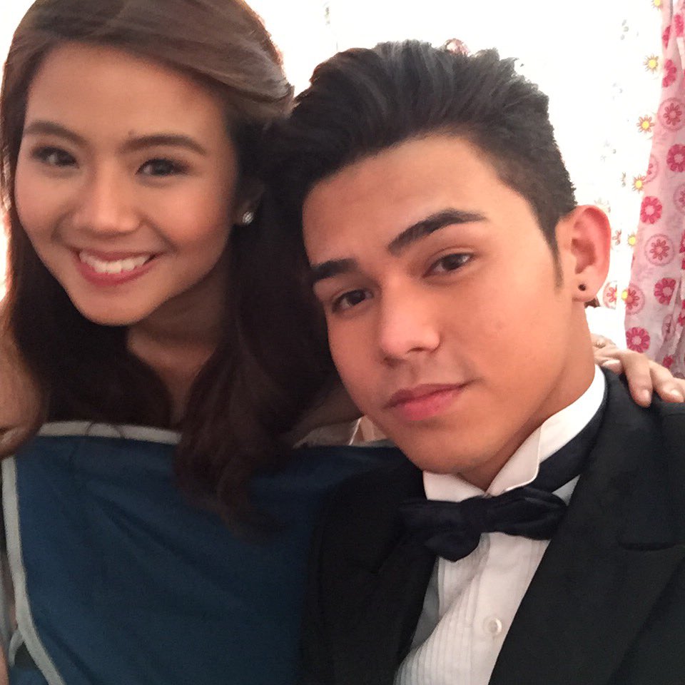 marissakalaw's tweet photo. BTS #AILYSTheWedding 💙💜 https://t.co/BrHV1wQ6g8