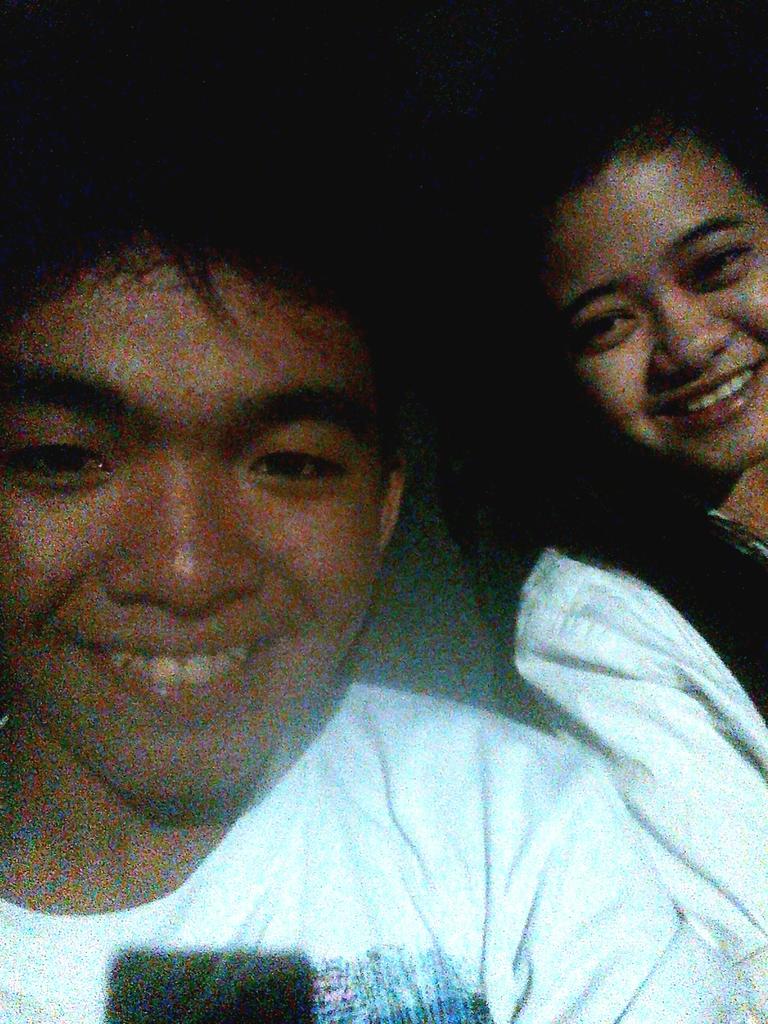 jan_mirhex's tweet photo. Her 1rst time in the cinemas @itsjowanna18
#goal
#2015ender https://t.co/hWKvrMe6Bs
