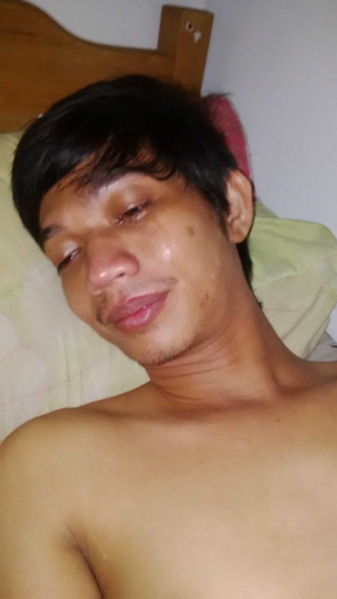 satrialingga's tweet photo. awal tahun baru, , dengan tetesan air mata https://t.co/eDxk4WUAMu