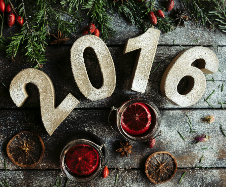 Ominto's tweet photo. Woke up and it was 2016...Happy New Year! https://t.co/eAoT118vSW