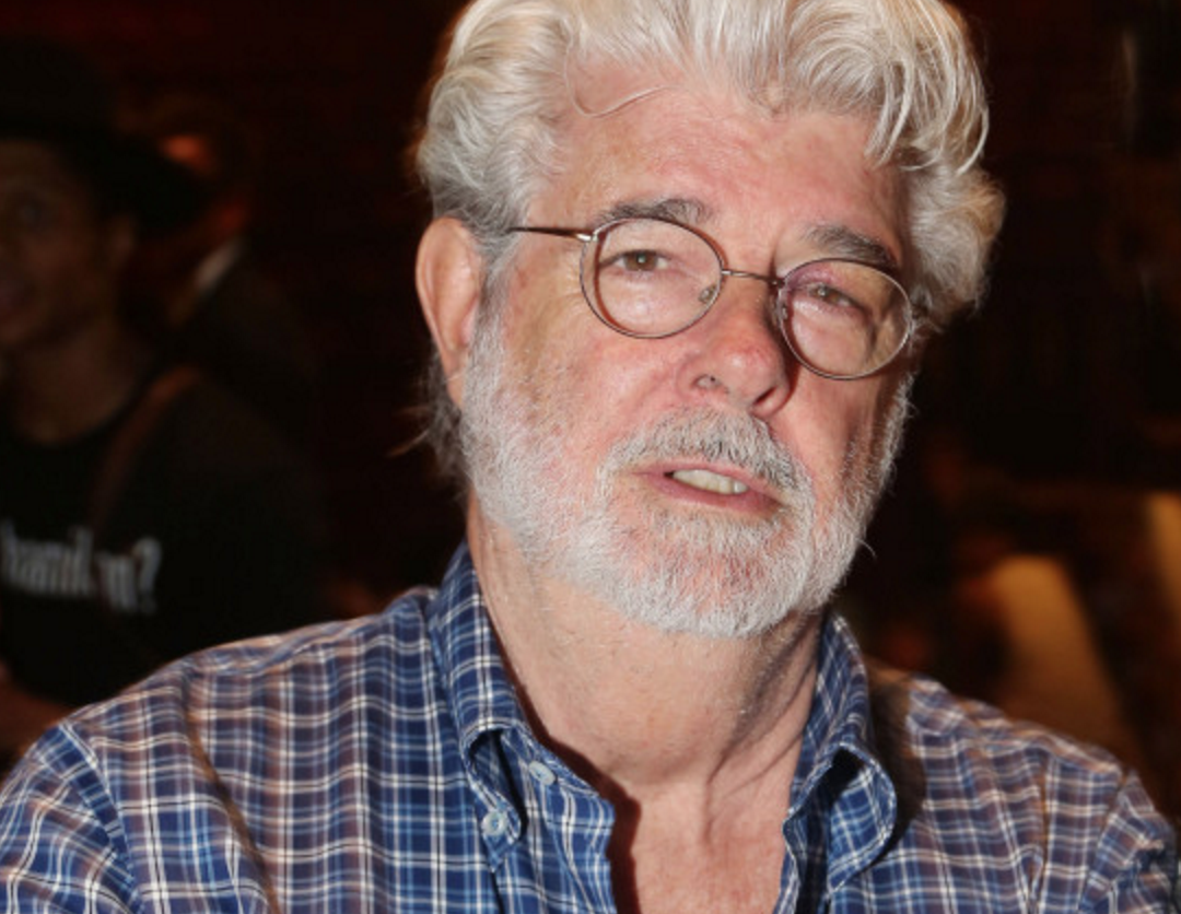 HuffPostUKEnt's tweet photo. #StarWars creator George Lucas apologises for 'inappropriate' comments about Disney https://t.co/UOaV9keZM3 https://t.co/0Jzbeqy28K