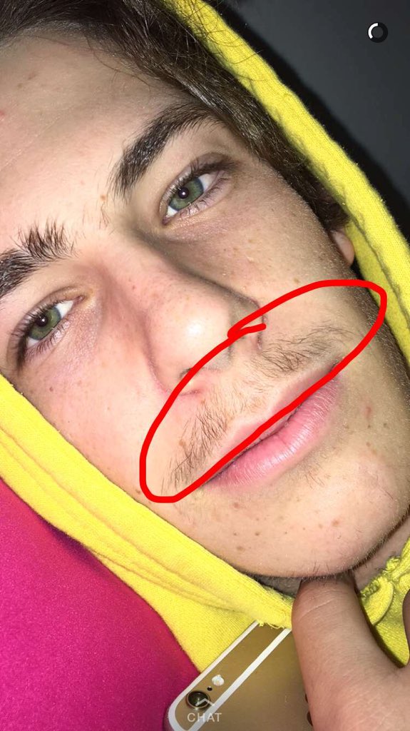 TtheHi's tweet photo. If you haven't heard... @schallers99 #lipgod https://t.co/2WqRyMyzLy