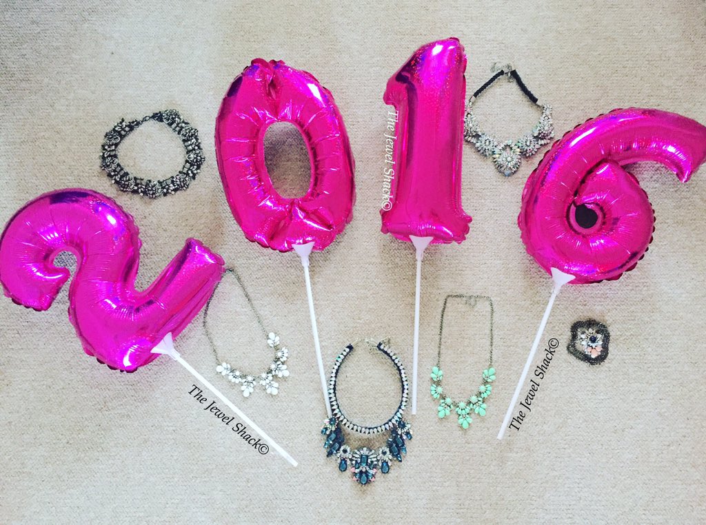 TheJewelShack's tweet photo. Happy new year! 2️⃣0️⃣1️⃣6️⃣🎉🍾🎉🎉🎉🎉2️⃣🎊❤️here's to new sparkle! https://t.co/qhmVvity2n