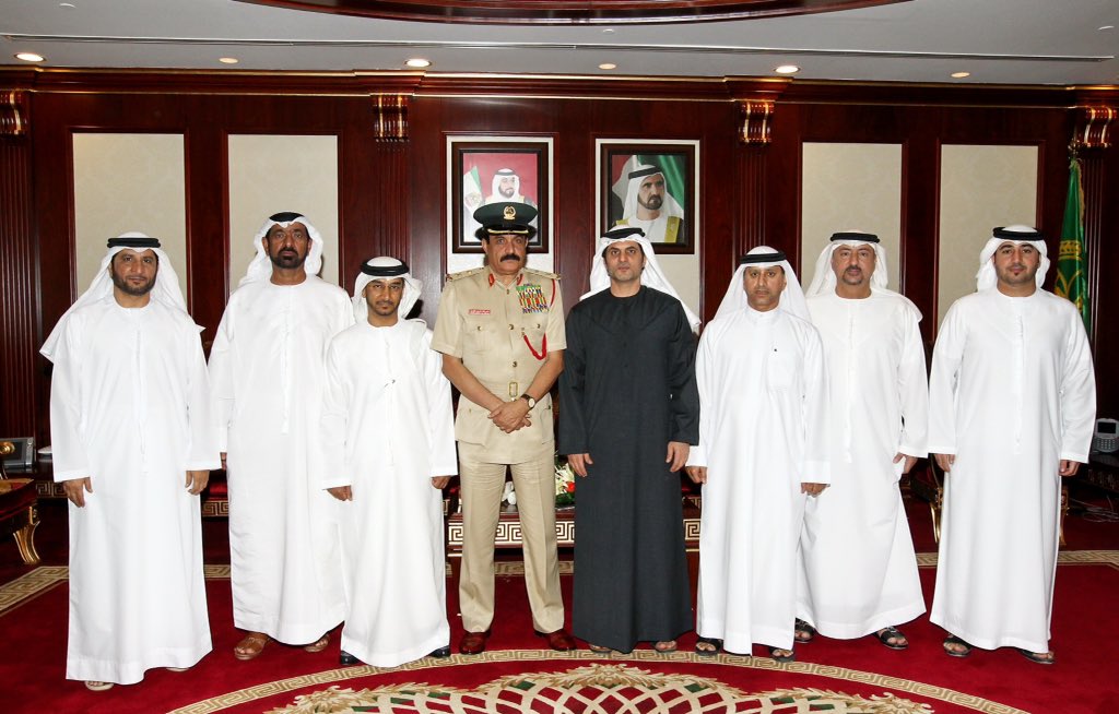 DubaiPoliceHQ's tweet photo. #اخبار:

استقبل القائد العام لـ #شرطة_دبي، وفدا من @NCEMAUAE برئاسة سعادة الدكتور جمال محمد الحوسني، المدير العام. https://t.co/61L9tlRRaB