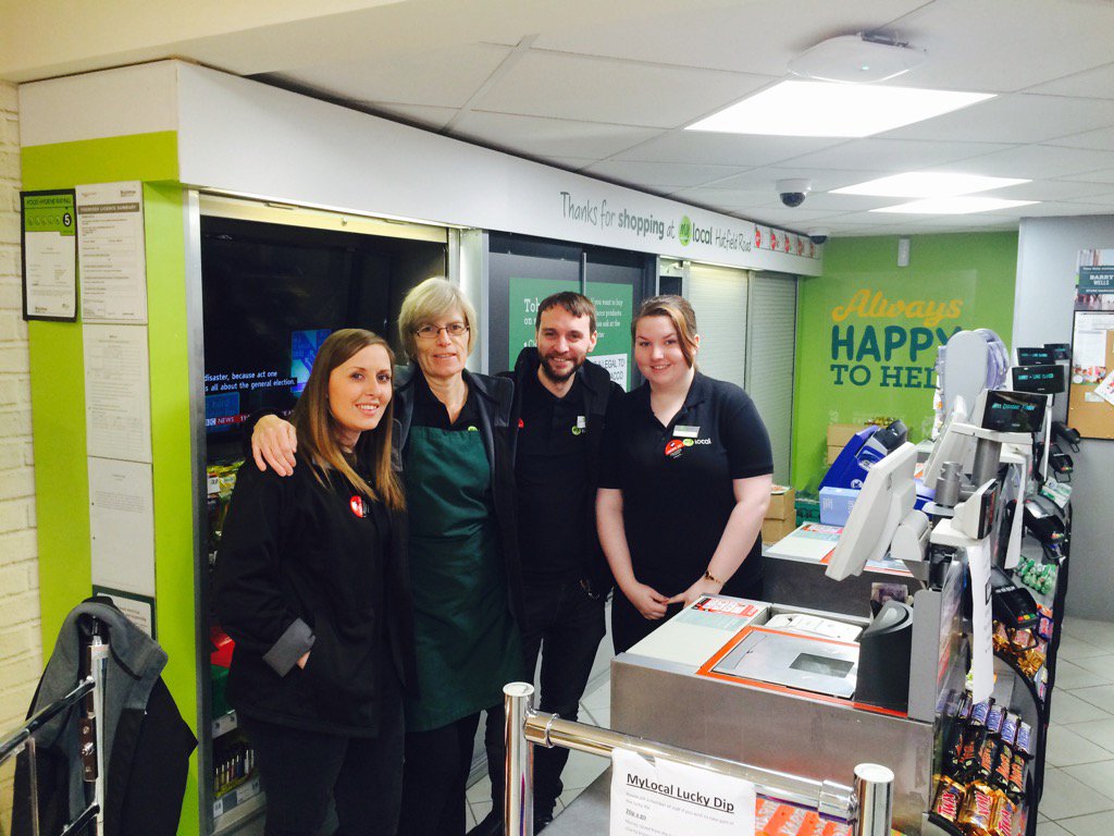 redman19722's tweet photo. Barry and the team at #mylocal #witham fresh, friendly, convenient and open till 6 today! @MGcomment @PaulalanDennis https://t.co/PhkttEXvgg