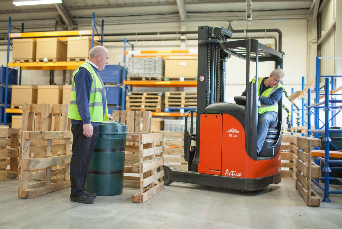 supplychstation's tweet photo. Selecting the Right Motive #Power of #Forklift #Trucks. Read more : https://t.co/2Mz7BTolpC
#transportation https://t.co/6xNJigN7RV