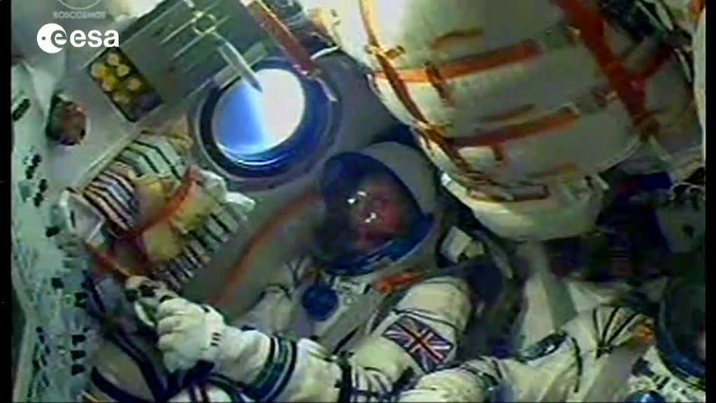 sciencefocus's tweet photo. The best pictures from Twitter as #TimPeake heads to the ISS https://t.co/Rk0f3NbApg #Focus2015 https://t.co/wsPPtVJd5o