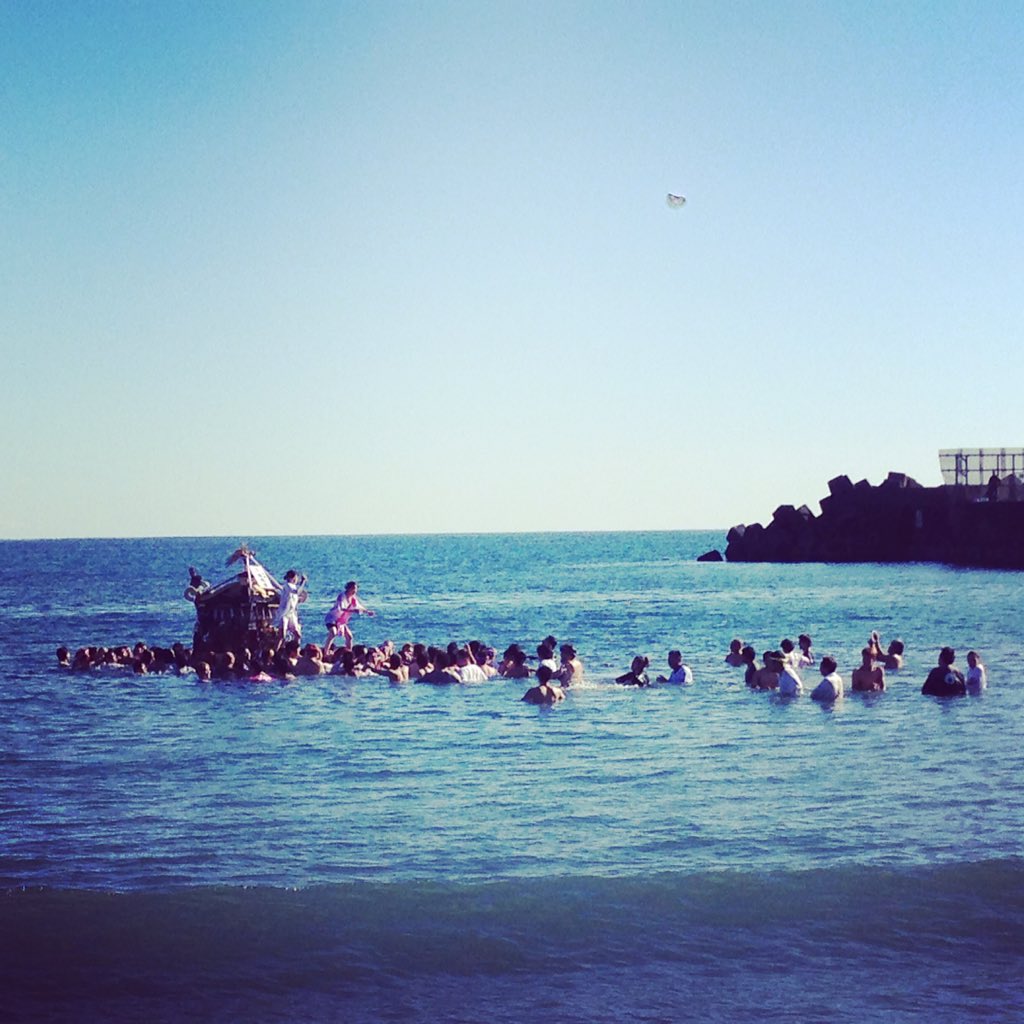 Embedded image permalink