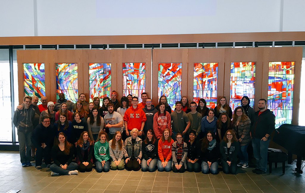 mliztuck's tweet photo. #KnowWhatLSMIsDoing : taking excellent group photos @LSMUSA https://t.co/5eerU1GOOR
