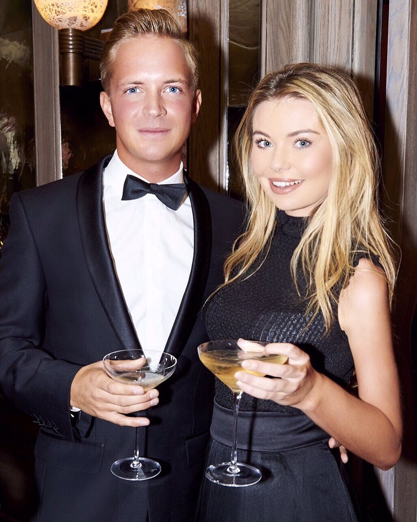 Here's to 2016🍾 <a href="/TomCouch/">Tom Couch</a>